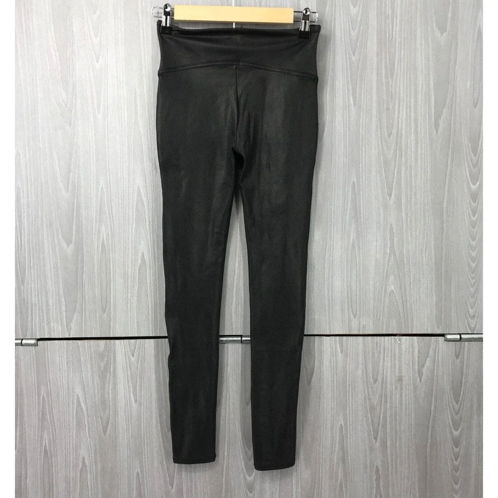 Spanx Women's Black Faux Leather Shiny Leggings Size: Small‎